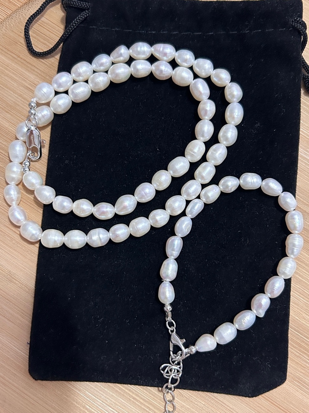 Natural White Freshwater Pearl Necklace and Bracelet Set